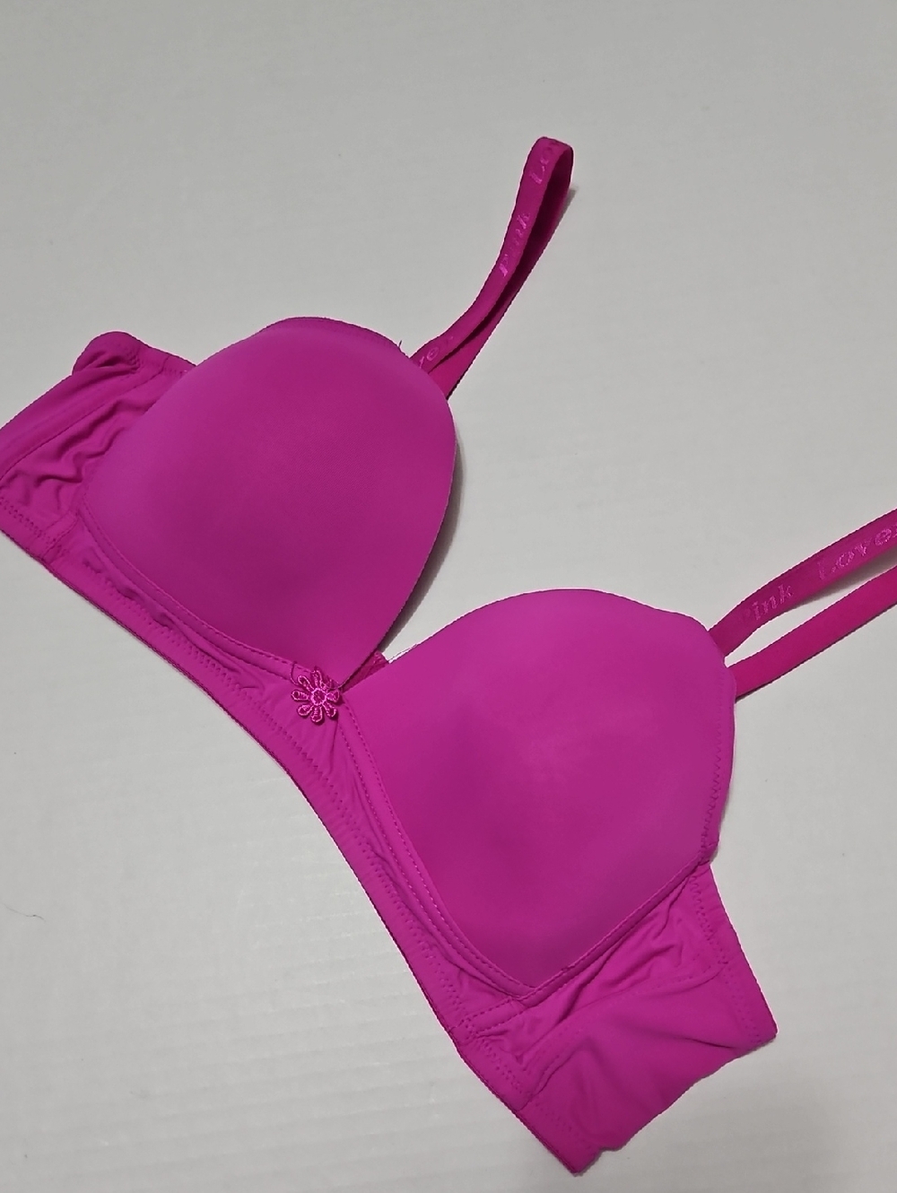 Pink  Lover Vibrant Hot Pink  Seamless Padded Bra Size 42C